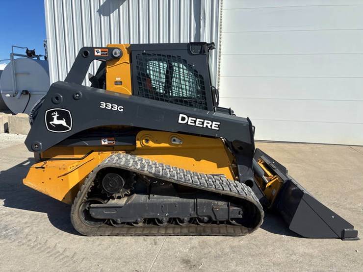 #121739-•-2022-jd-333g-#1t0333gkknf425847-image-3