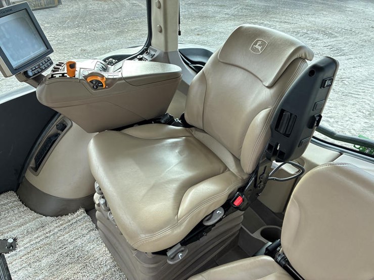 2016-john-deere-9520rt-image-74