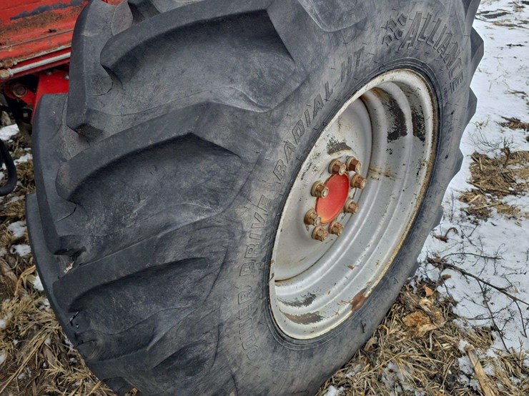 1990-massey-ferguson-8570-image-8