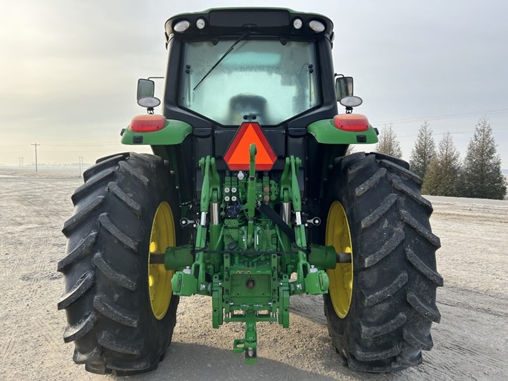 2023-john-deere-6155m-image-4