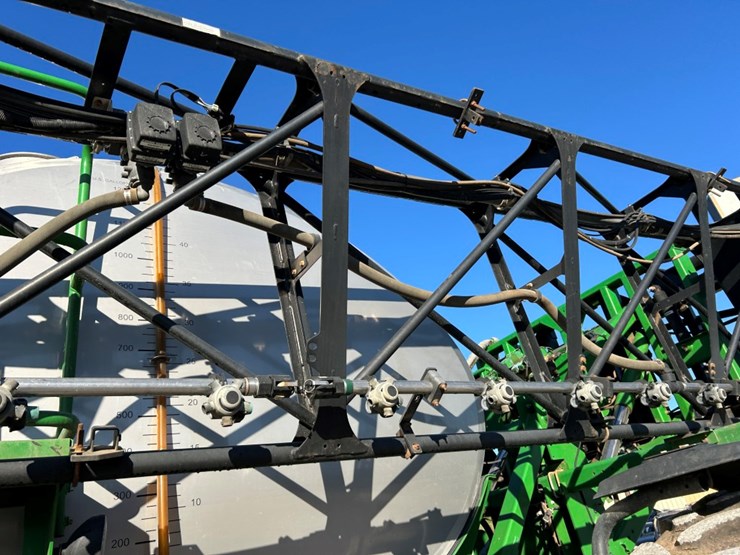 2013-john-deere-4940-image-13