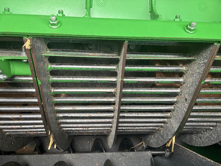 2006-john-deere-9660-sts-image-83