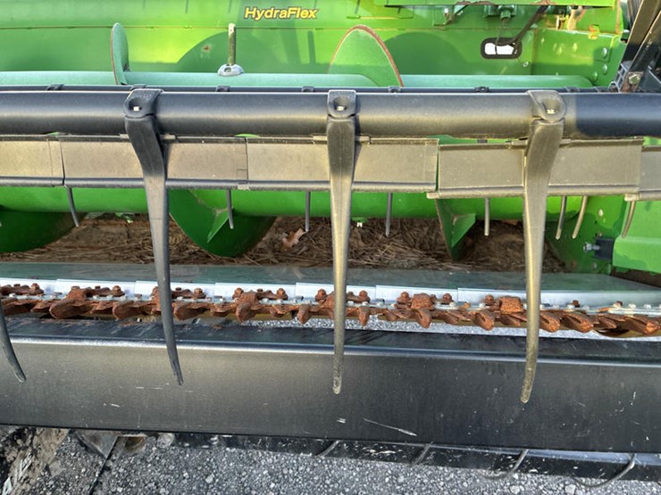 2011-john-deere-635f-image-19