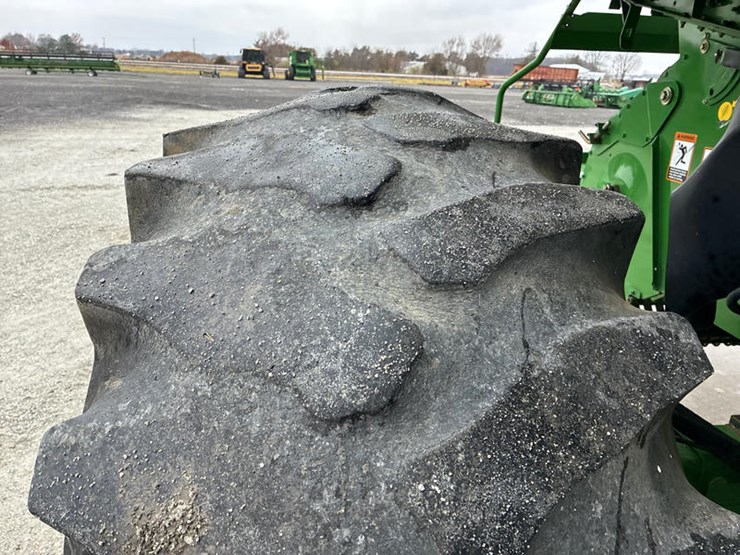 2004-john-deere-9660-sts-image-46