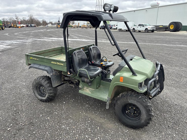 john-deere-gator-image-1