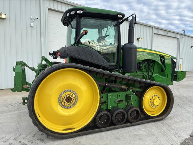 2011-john-deere-8335rt-image-5