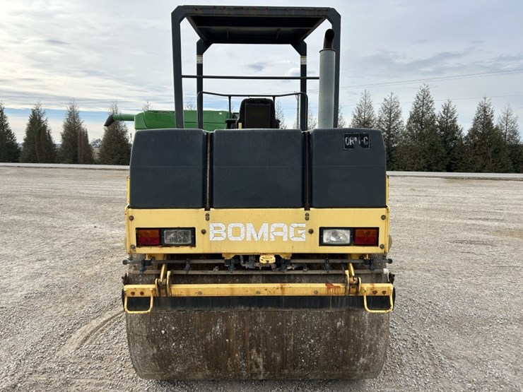 2001-bomag-bw141ad-2-image-4