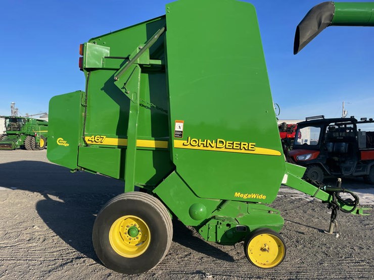2004-john-deere-467-image-15