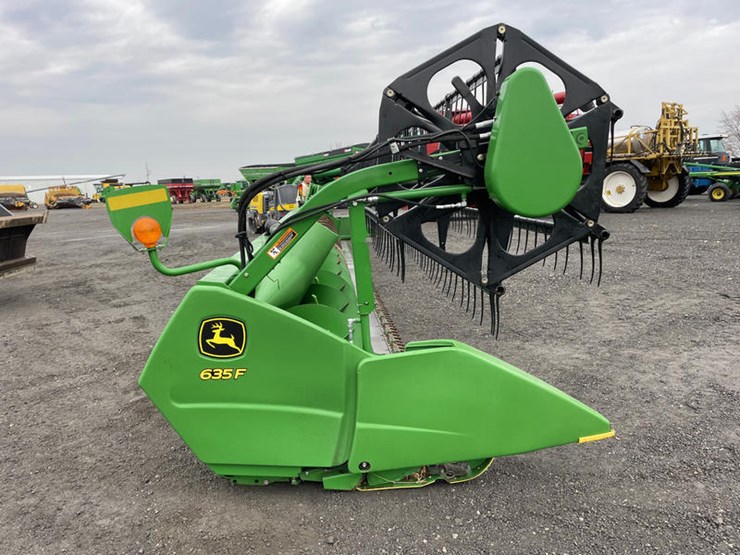 2011-john-deere-635f-image-17