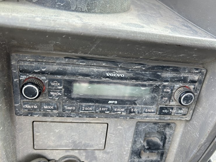 #122558-•-2017-volvo-ec160el-#vcec160ec00310212-image-37