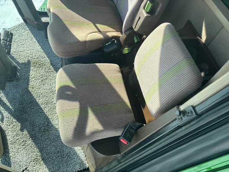 2006-john-deere-9660-sts-image-94