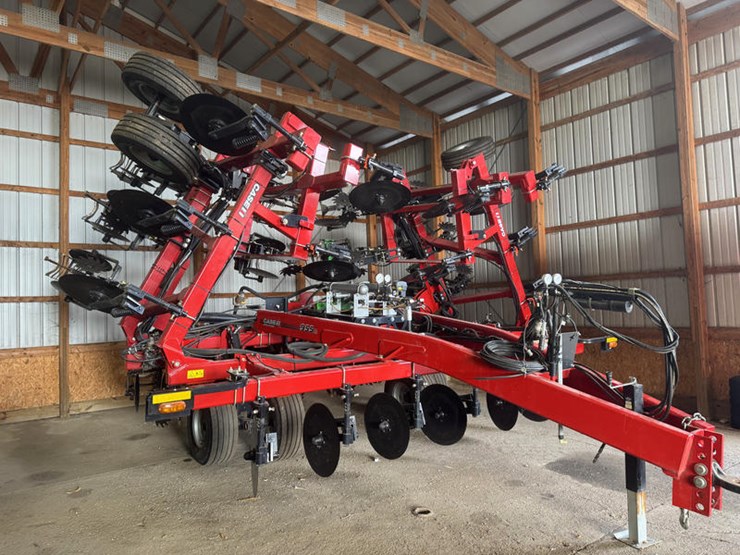2018-case-ih-955-image-1