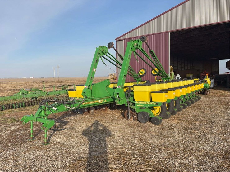 john-deere-1770-image-1