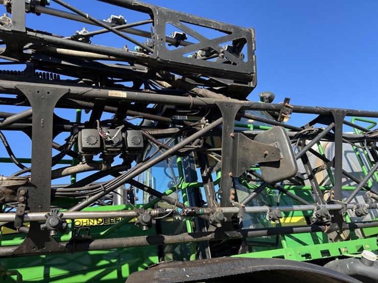 2013-john-deere-4940-image-11