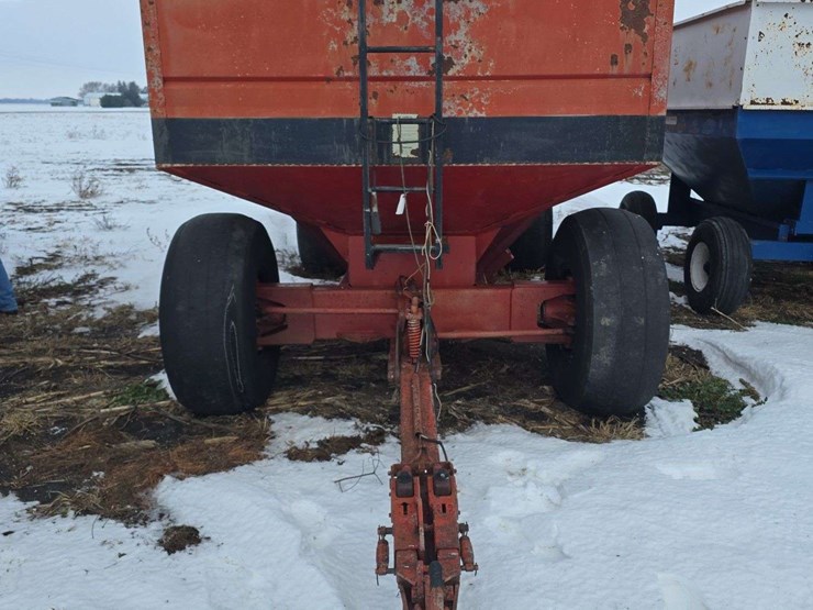 brent-1000-wagon,-rear-brakes,-double-rear-axle,-2-compartments,-center-dump-image-2