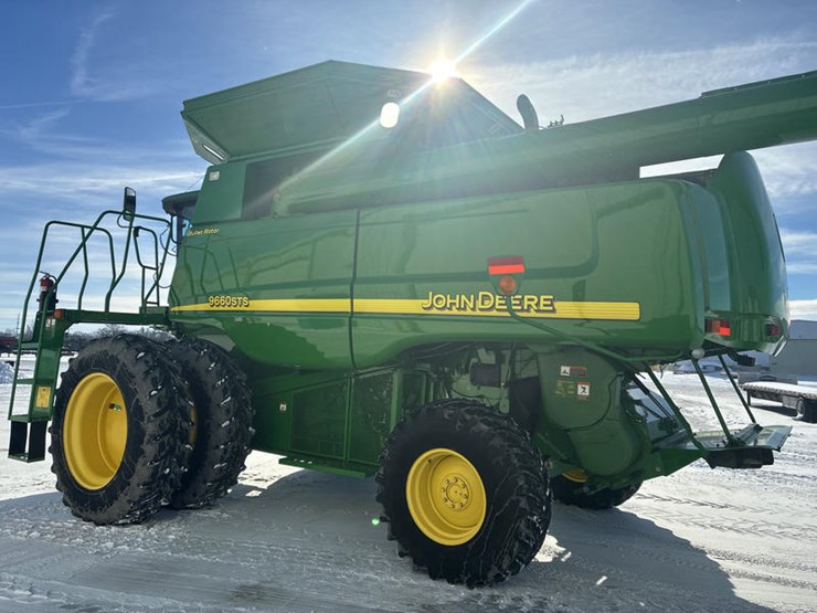 2006-john-deere-9660-sts-image-8