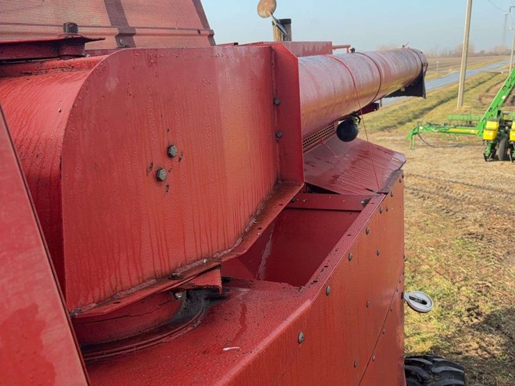 massey-ferguson-8570-image-33