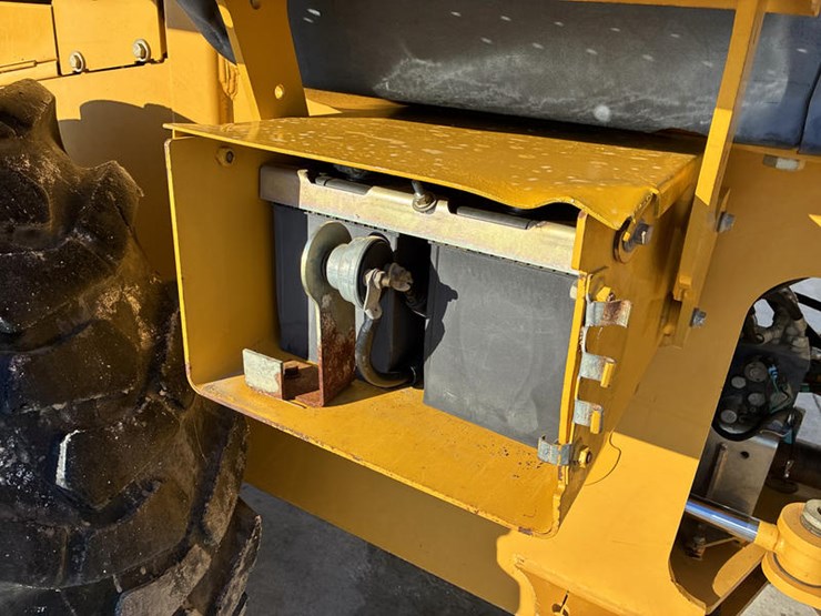 #122570-•-2011-jd-544k-#1dw544kzpb0635211-image-30