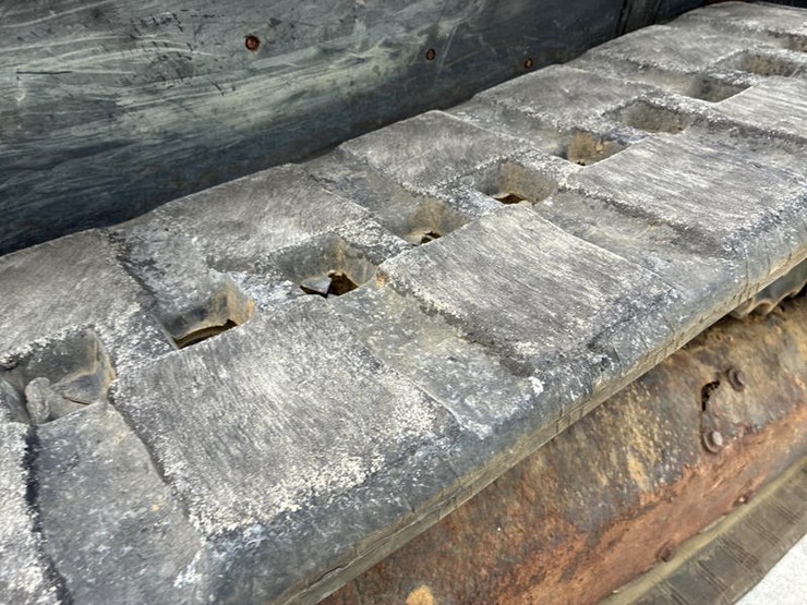 kubota-svl75-2-image-30