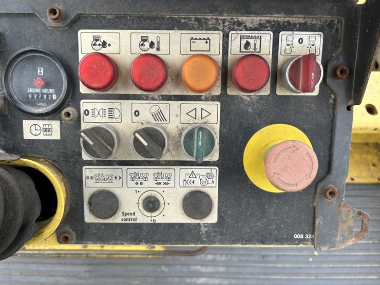 2001-bomag-bw141ad-2-image-45