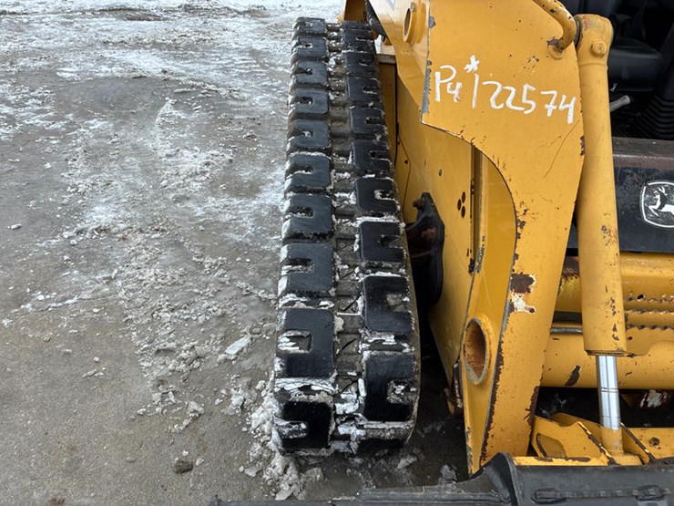 #122574-•-2006-jd-ct322-#t0322ta126871-image-30