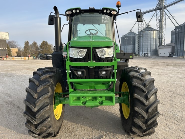 2023-john-deere-6155m-image-5