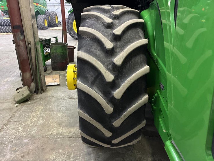 2024-john-deere-9r-590-image-5