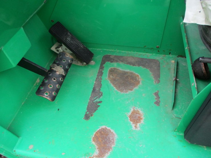 #120787-•-2016-jlg-6042-telehandler-#160076753-image-51