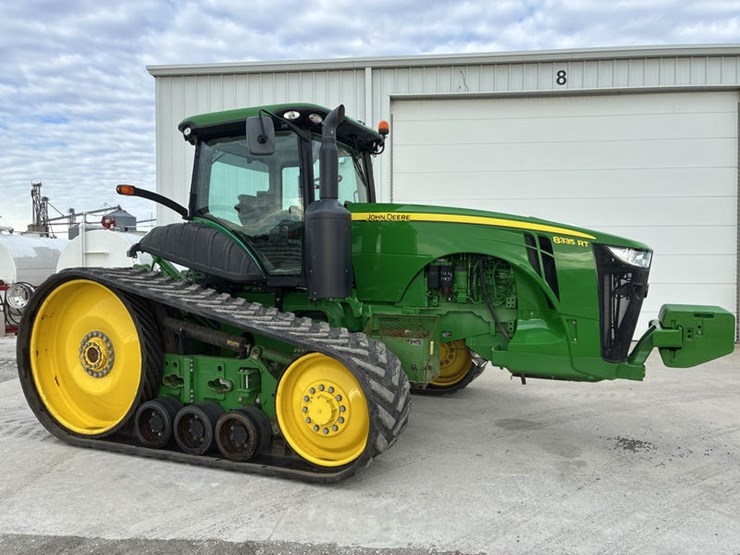 2011-john-deere-8335rt-image-3