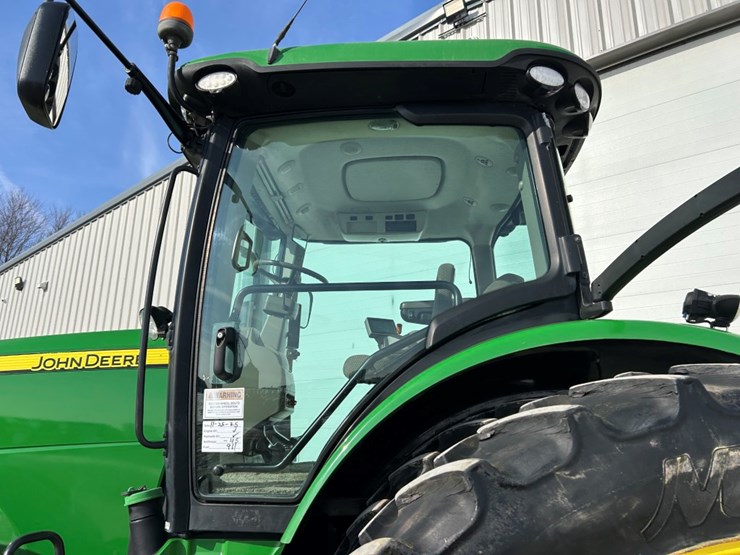 2012-john-deere-8310r-image-23