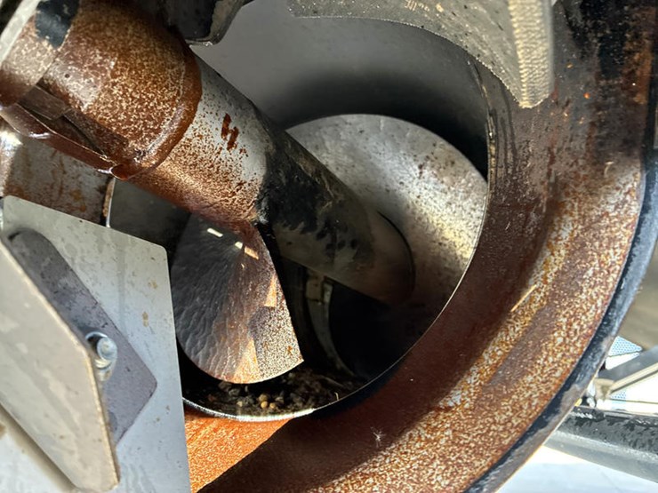 2010-case-ih-7120-image-72