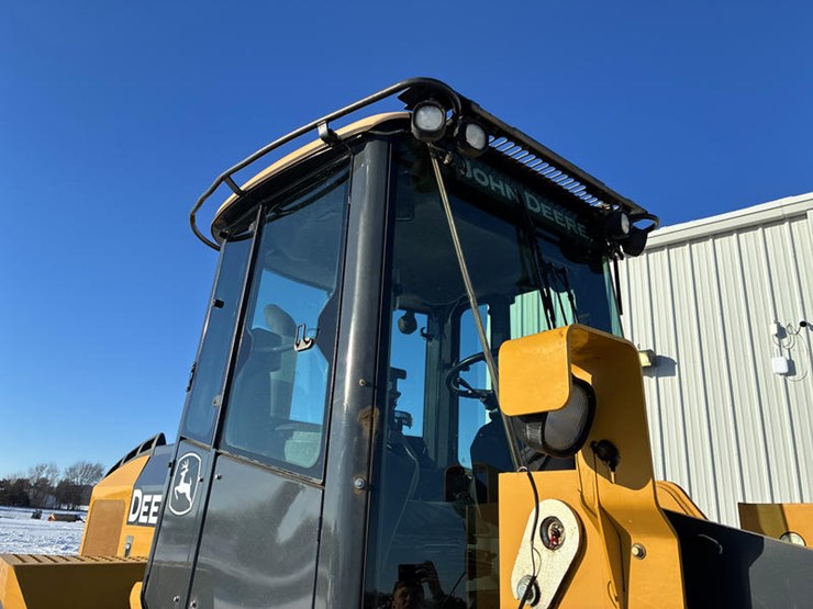 #122570-•-2011-jd-544k-#1dw544kzpb0635211-image-24