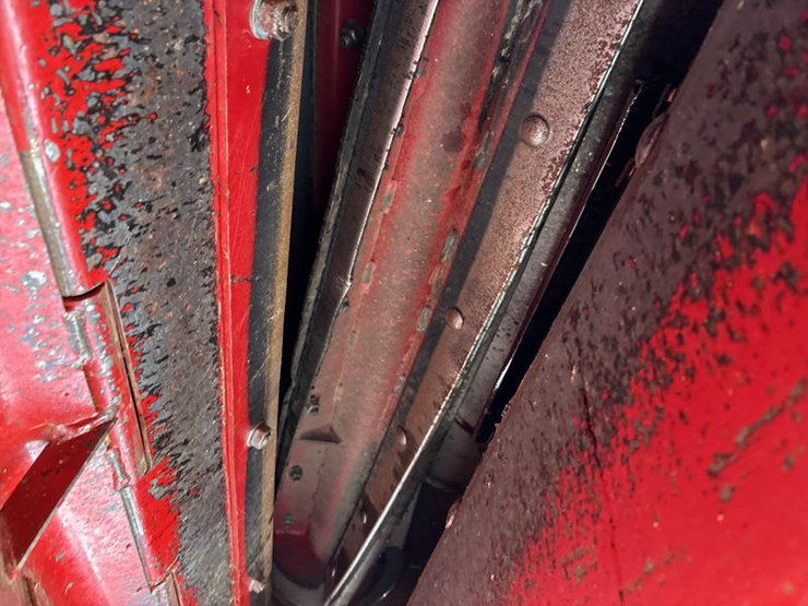 2010-case-ih-7120-image-33