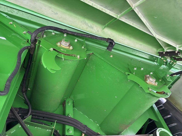 2013-john-deere-s690-image-82