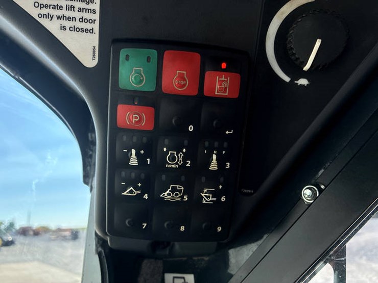 #121739-•-2022-jd-333g-#1t0333gkknf425847-image-54