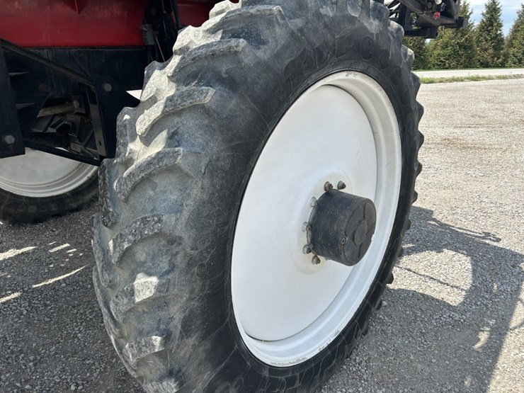 2005-apache-as850-image-46