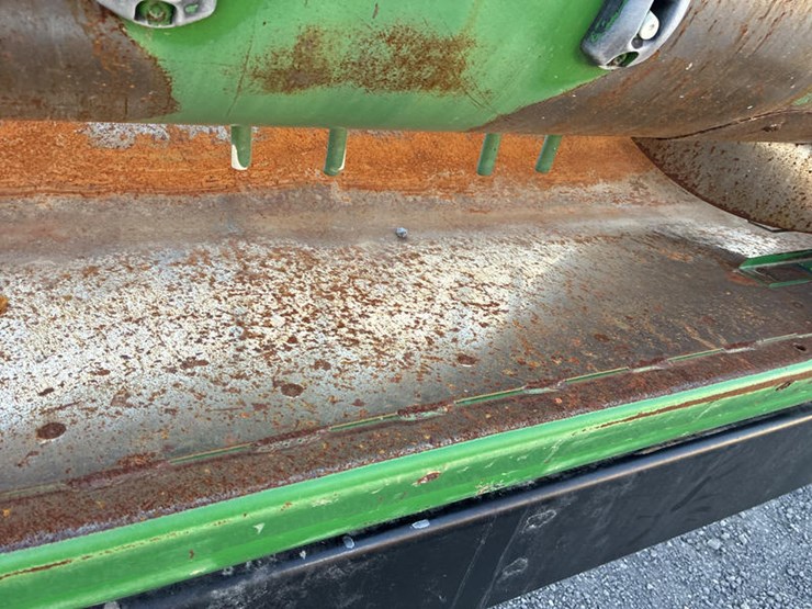 2011-john-deere-635f-image-34