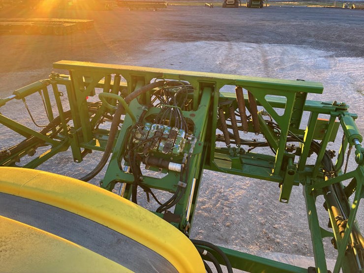 2017-john-deere-r4023-image-83