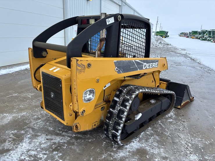 #122574-•-2006-jd-ct322-#t0322ta126871-image-5