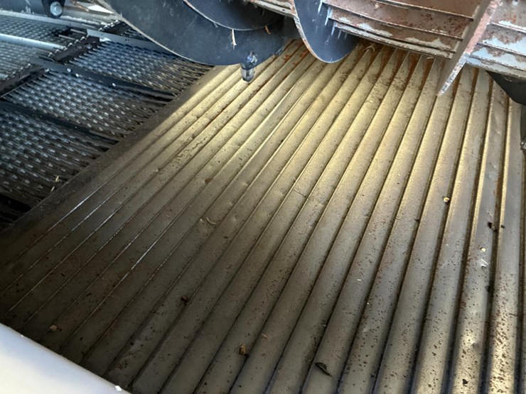 2010-case-ih-7120-image-81