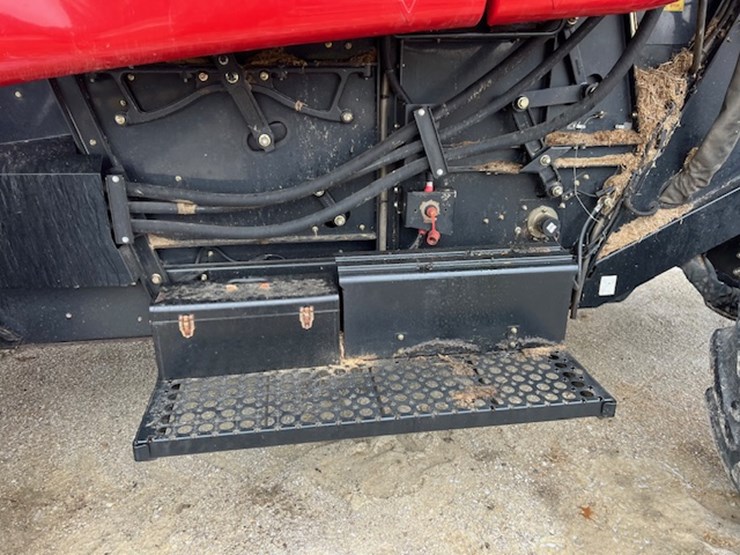 2010-case-ih-6088-image-15