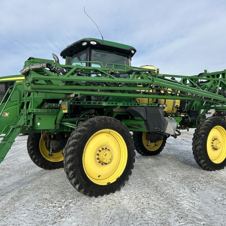 2015 JOHN DEERE R4030