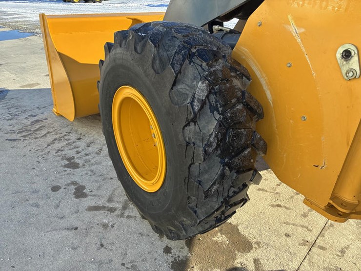 #122570-•-2011-jd-544k-#1dw544kzpb0635211-image-54