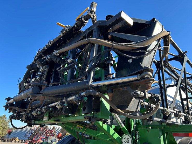 2013-john-deere-4940-image-29