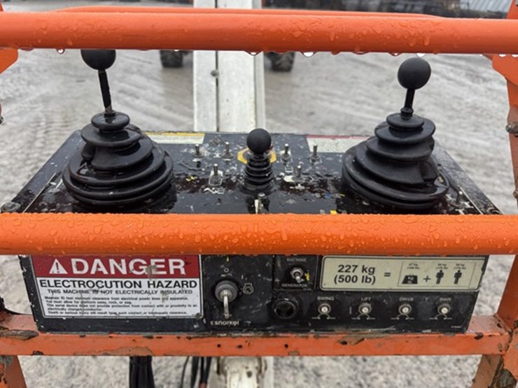 2016-snorkel-tb86j-image-14