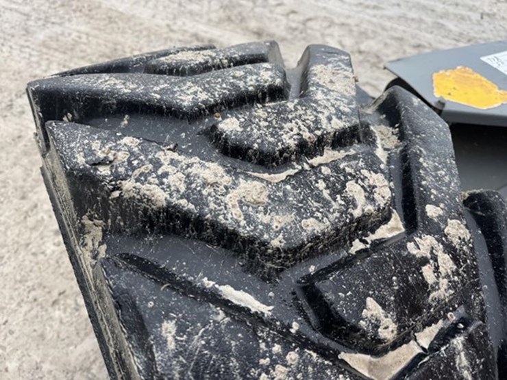 2016-snorkel-tb86j-image-48