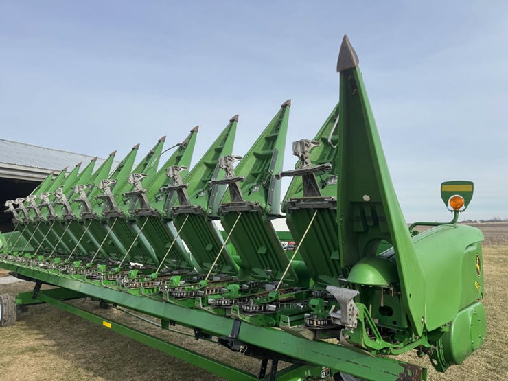 2009-john-deere-612c-image-3