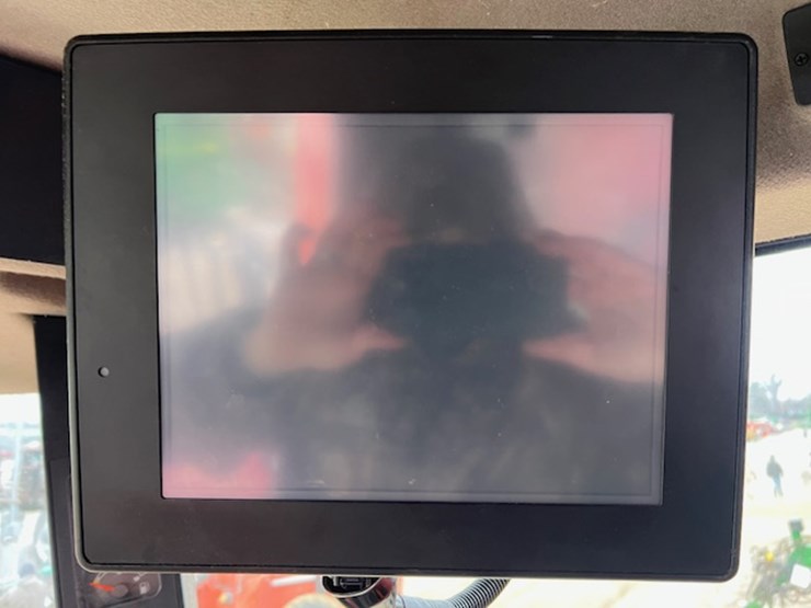 2010-case-ih-6088-image-57