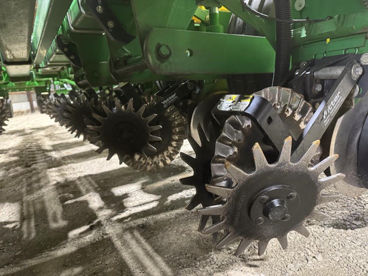 2008-john-deere-1770-image-6