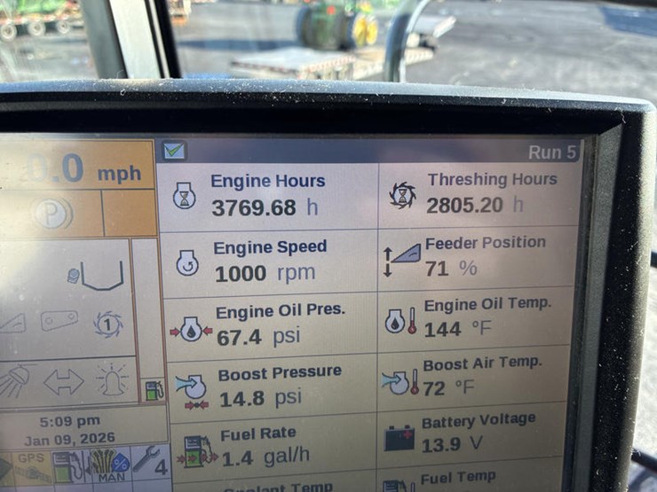 2010-case-ih-7120-image-113